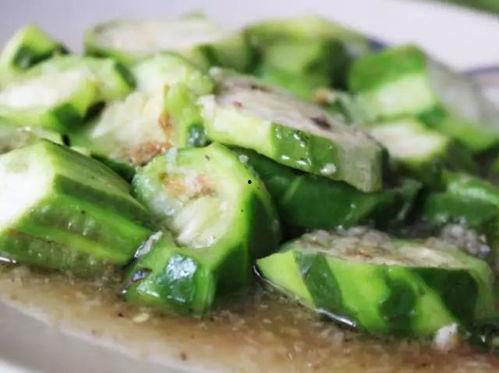 晚上吃瓜太恶心,揭秘夜间吃瓜的恶心真相