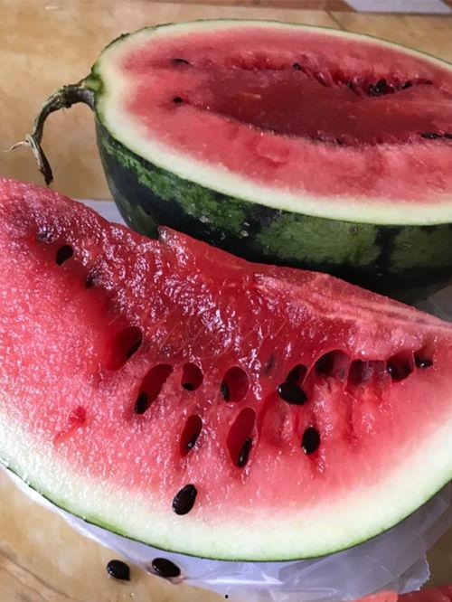 hlj爆料吃瓜,吃瓜群众围观娱乐圈风云