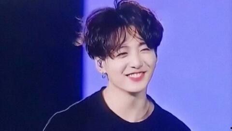 田柾国吃瓜,揭秘明星背后的真实生活